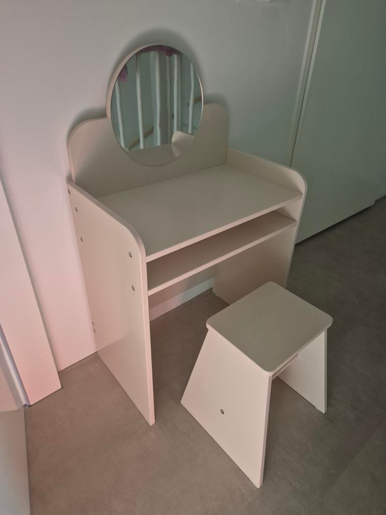 Nieuw Petit Amélie houten bureau kaptafel met kruk, Huis en Inrichting, Tafels | Kaptafels, Ophalen of Verzenden, Nieuw, 50 tot 100 cm