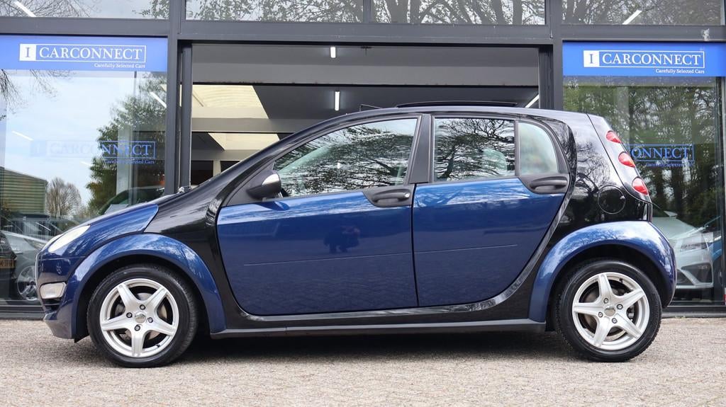 Smart Forfour 1.1 blackbasic|Pano|Airco|LMV|NAP., Auto's, Smart, Voorwielaandrijving, Zwart, Origineel Nederlands, Bedrijf