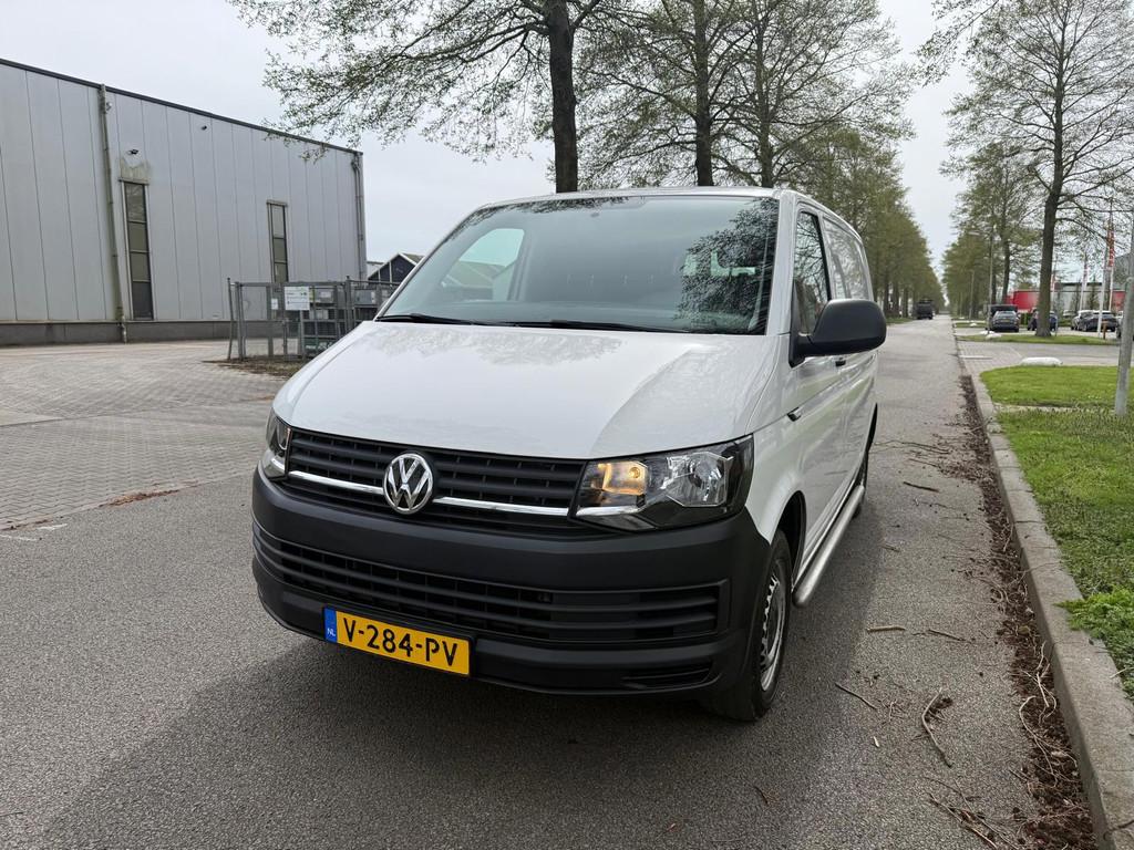 Volkswagen Transporter 2.0 TDI L1H1 Economy airco 120347 km, Auto's, Bestelauto's, Voorwielaandrijving, 1798 kg, Gebruikt, Euro 6