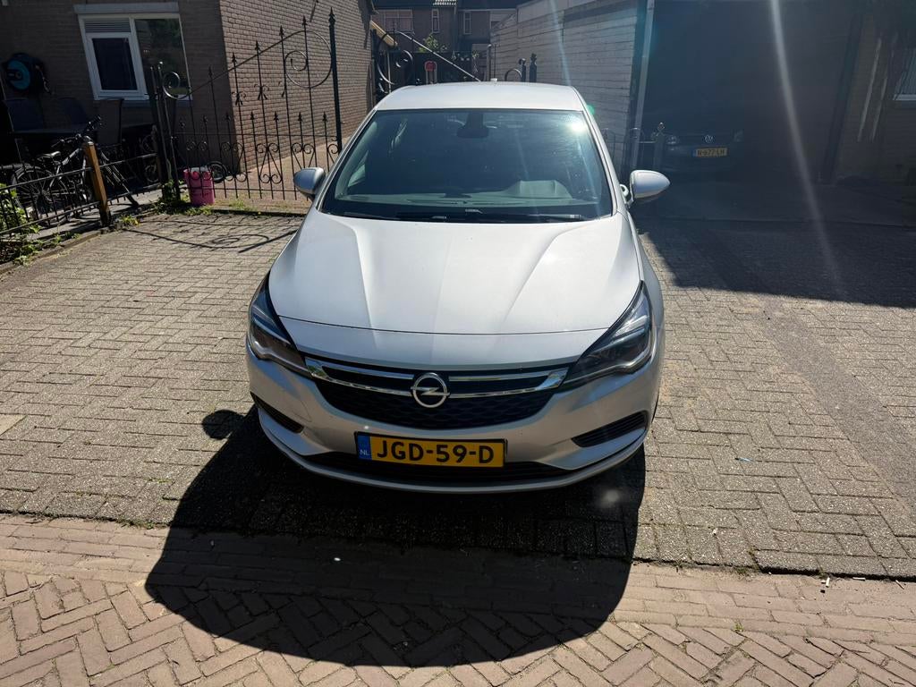 Opel Astra 1.6 Cdti 81KW 5D 2019 137…km, Auto's, Voorwielaandrijving, 4 cilinders, 1264 kg, 24 km/l