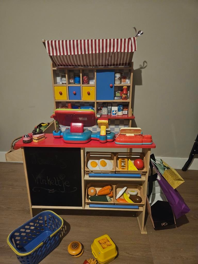 Houten winkeltje, Kinderen en Baby's, Ophalen of Verzenden, Zo goed als nieuw