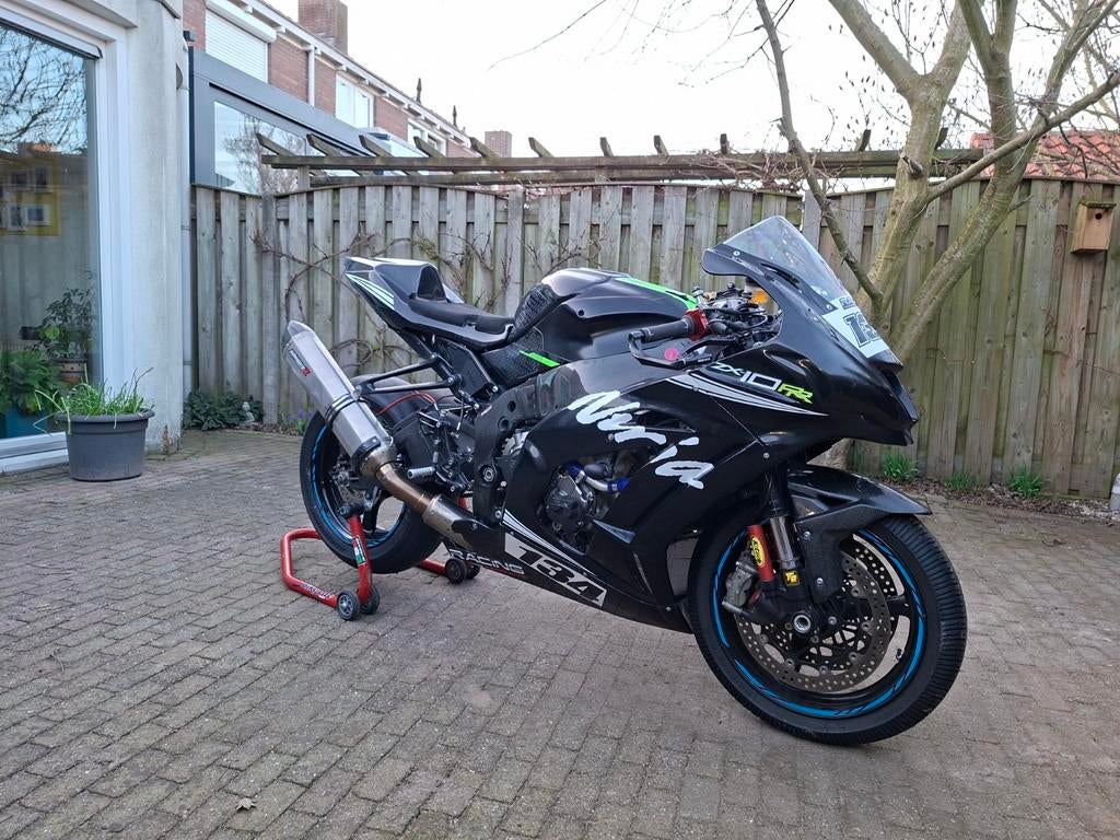 Kawasaki ZX10R circuitmotor, Particulier
