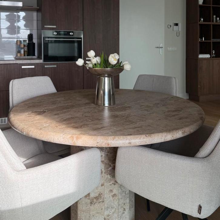 Vintage travertin eettafel, Antiek en Kunst, Antiek | Meubels | Tafels, Ophalen