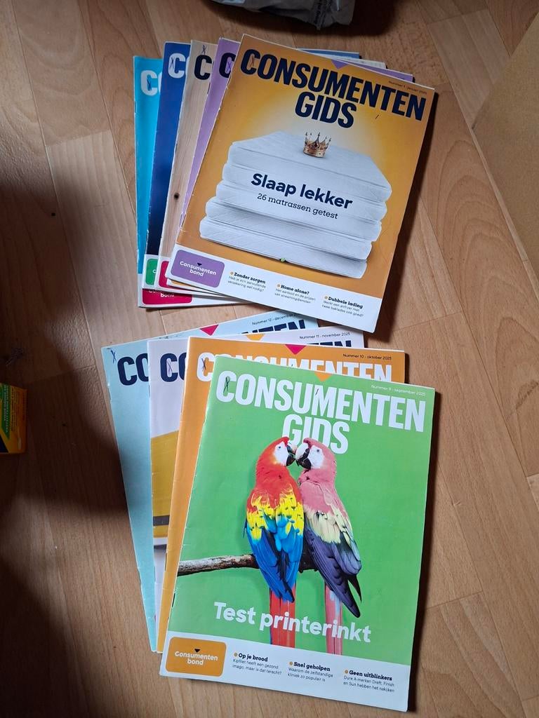 Consumentengids tijdschriften, Ophalen of Verzenden, Zo goed als nieuw
