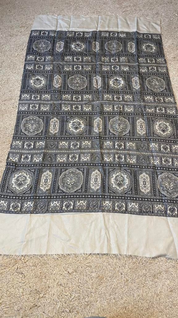 Grote zijden herensjaal., Kleding | Heren, Ophalen of Verzenden, Zo goed als nieuw, Overige maten, Sjaal