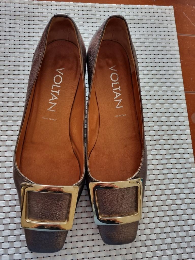 Voltan, elegante pumps, maat 37, zgan, Beige, Voltan, Ophalen of Verzenden, Zo goed als nieuw