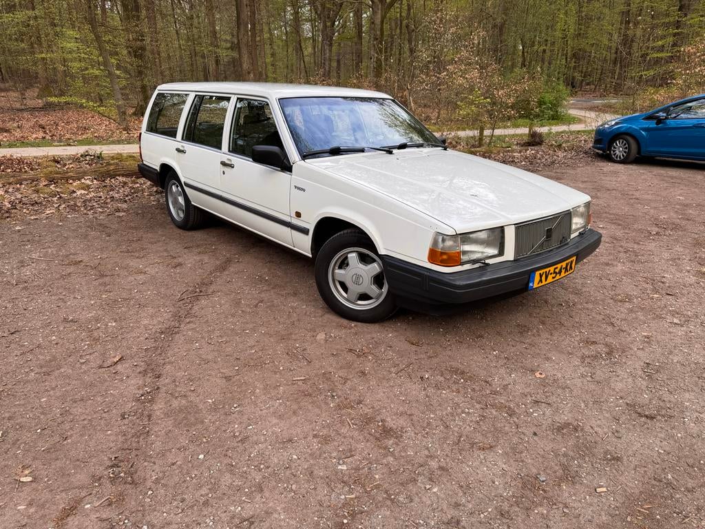 Volvo 740 2.3 GLE AUT U9 1989 Wit, Auto's, Volvo, Automaat, 1370 kg, 4 cilinders, Wit