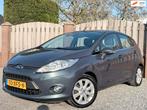 Ford Fiesta 1.6 TDCi ECOnetic Titanium ecc airco, Voorwielaandrijving, Stof, Gebruikt, 96 €/maand