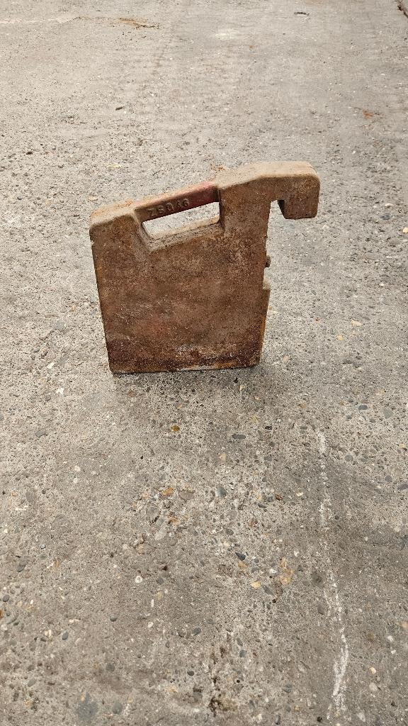 International frontgewicht, Zakelijke goederen, Agrarisch | Onderdelen | Banden, Velgen en Assen, Ophalen