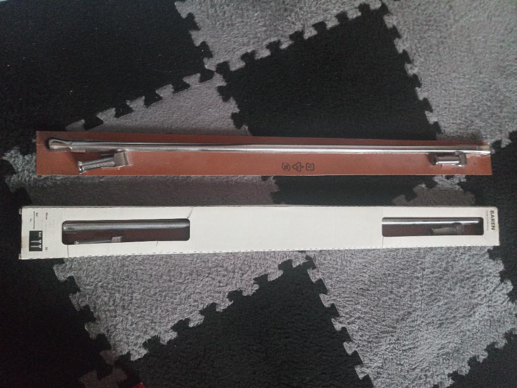 2 Ikea Baren RVS Handdoekrek Nieuw 66 cm, Ophalen, Nieuw, Overige kleuren, Handdoekenrek