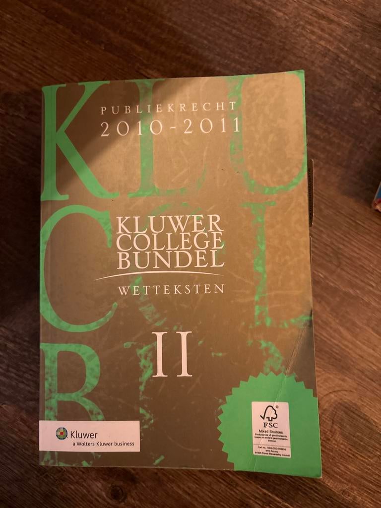 Kluwer Collegebundel 2010/2011, Ophalen of Verzenden, Zo goed als nieuw