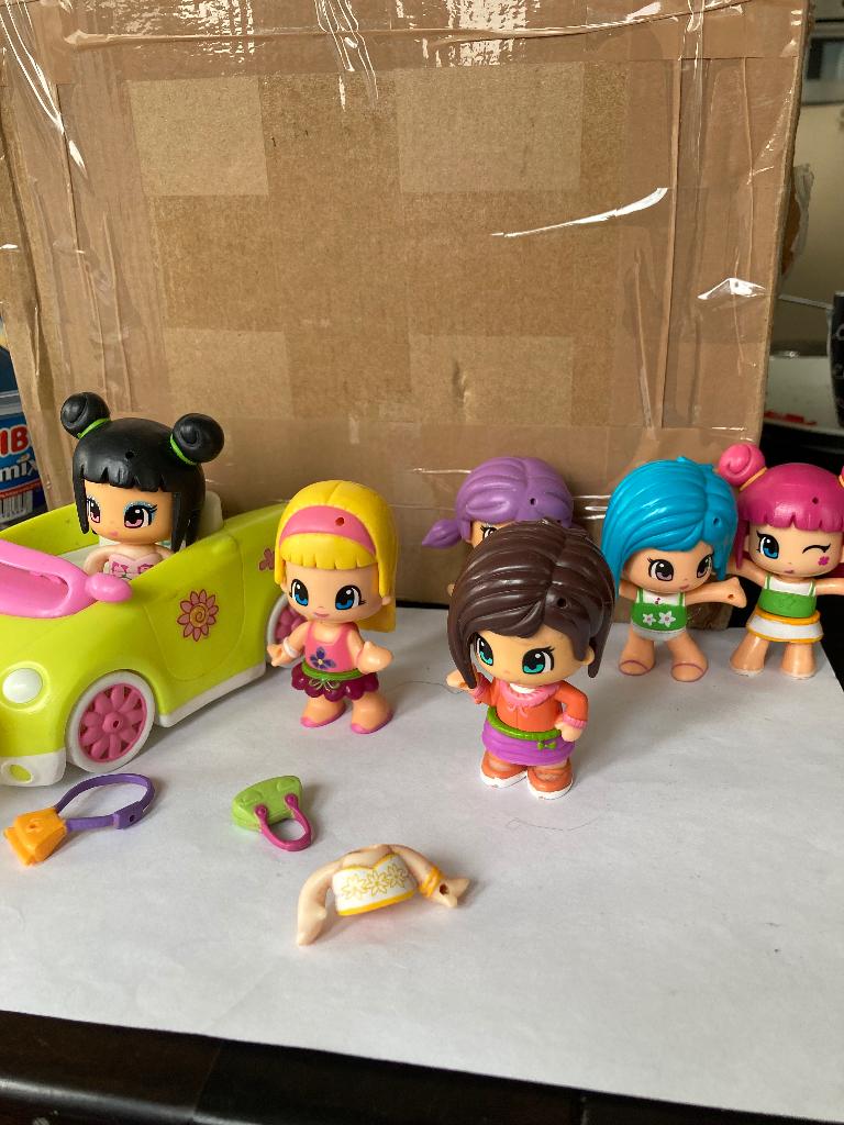 Pinypon poppetjes en auto, Verzamelen, Poppetjes en Figuurtjes, Ophalen of Verzenden, Gebruikt