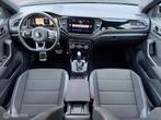 Volkswagen T-Roc 1.5 TSI Black Edition Sport|Virtual|Carplay, Adaptive Cruise Control, 4 cilinders, Leder en Stof, Zwart