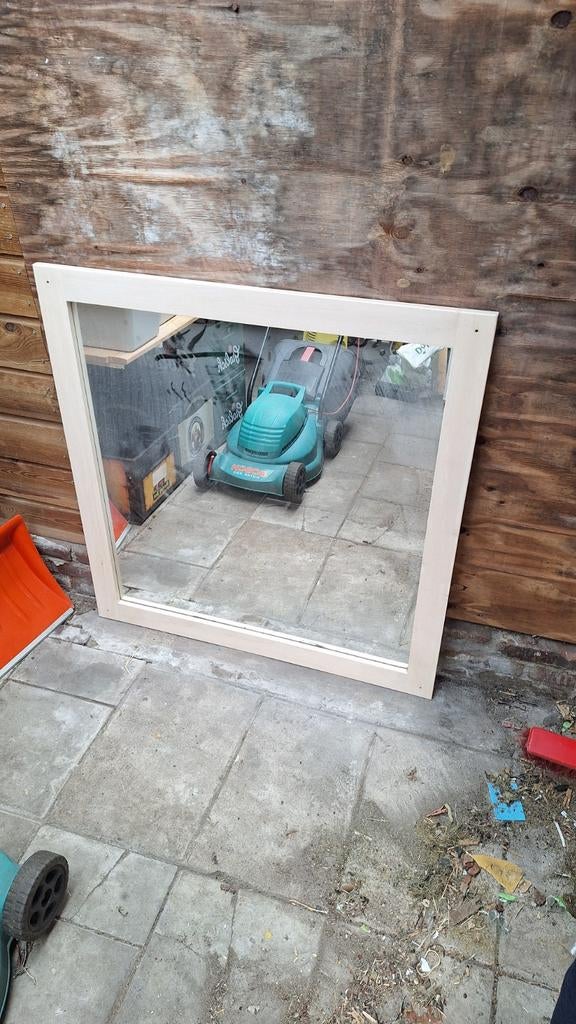 Spiegel met houten lijst 88 x 87 cm, Huis en Inrichting, Woonaccessoires | Spiegels, Ophalen, Gebruikt, Vierkant, 75 tot 100 cm