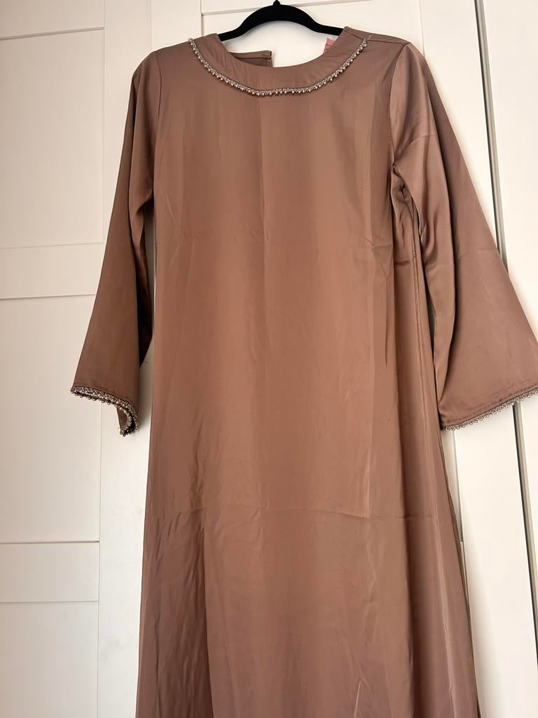 Mooie nieuwe meisjes kaftan abaya leeftijd 13/14 jaar, Kinderen en Baby's, Kinderkleding | Maat 146, Ophalen of Verzenden