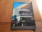 NL folder Volvo F 84, Volvo F 85 vrachtwagens trekkers 1973, Boeken, Auto's | Folders en Tijdschriften, Volvo, Zo goed als nieuw