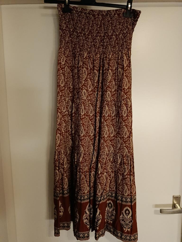 Bohemian maxi rok one size zgan roest kleur, Kleding | Dames, Rokken, Ophalen of Verzenden, Zo goed als nieuw, Maat 38/40 (M)
