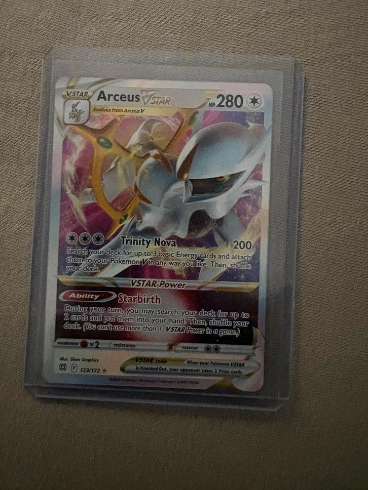 Arceus VSTAR 123/172 Brilliant Stars Pokémon Kaart, Hobby en Vrije tijd, Verzamelkaartspellen | Pokémon, Zo goed als nieuw, Losse kaart