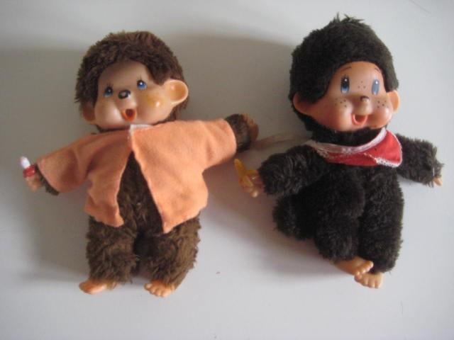 Monchichi aapjes Sekiguchi 2 stuks, Ophalen of Verzenden, Zo goed als nieuw, Babypop