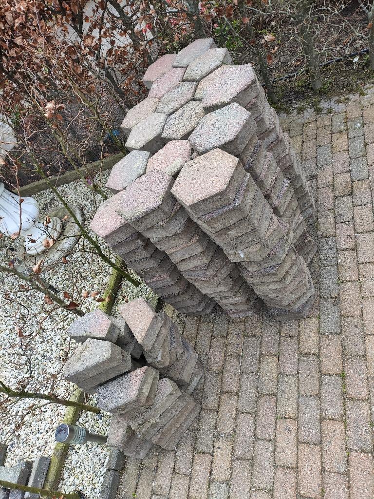 Zeskantige tuin/ straat steen, Tuin en Terras, Ophalen, Gebruikt, 5 tot 10 m², Beton