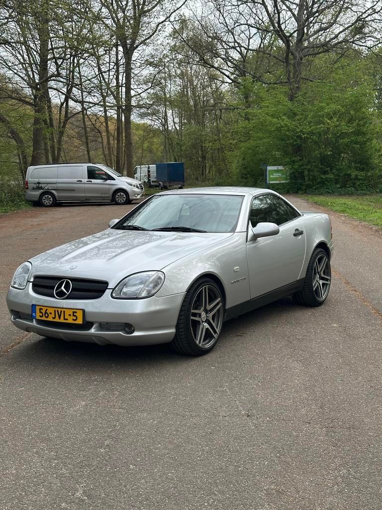 Mercedes-Benz SLK 2.3 Slk230 Kompr Roadster AUT 1999 Grijs, Auto's, Automaat, Achterwielaandrijving, 4 cilinders, Cabriolet