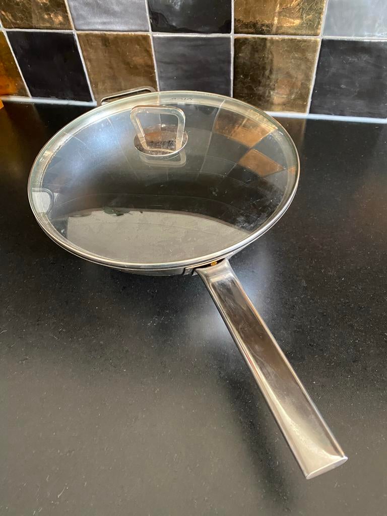 Nieuwe Vivo Villeroy & Boch Wok met deksel, Ophalen, Inductieplaat, Nieuw, Rvs