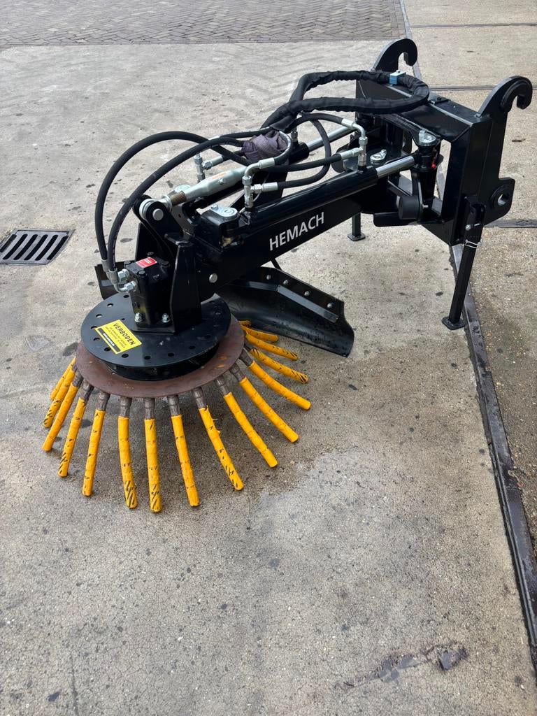 Onkruidborstel voor aan shovel, Ophalen of Verzenden, Overige typen