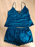 Satijnen slaap setje, Kleding | Dames, Ondergoed en Lingerie, Ophalen of Verzenden, Blauw, Setje