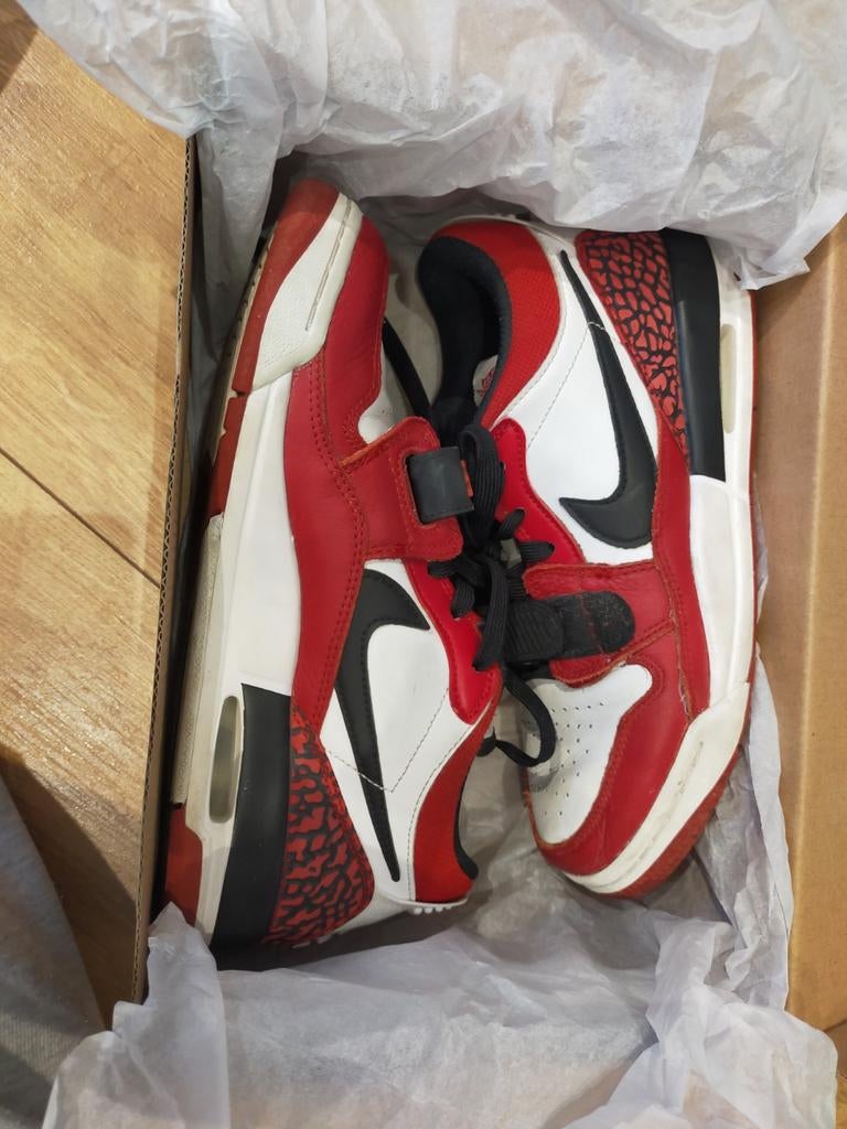 Nieuwe Jordan sneakers voor heren - Rood/Wit/Zwart, Kleding | Heren, Schoenen, Wit, Nieuw, Ophalen of Verzenden, Sneakers of Gympen