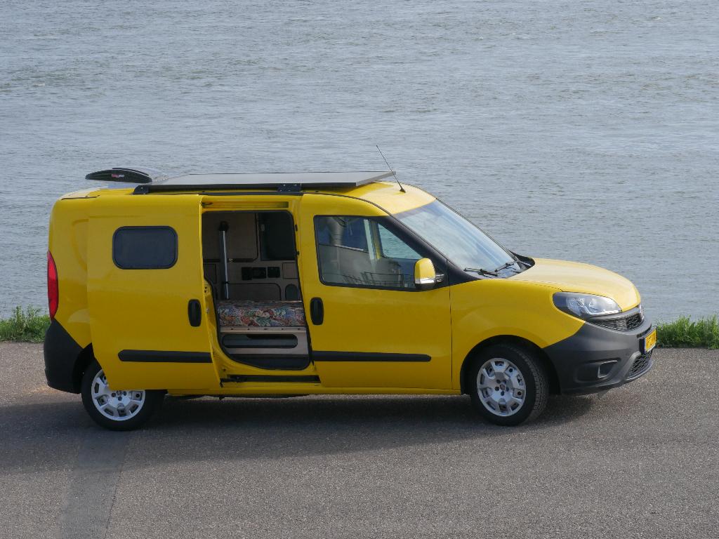 Bestelbus / Camper Fiat Doblo, Auto's, Bestelauto's, Particulier, Fiat, CNG (Aardgas), Euro 6, Handgeschakeld, Geïmporteerd, Geel