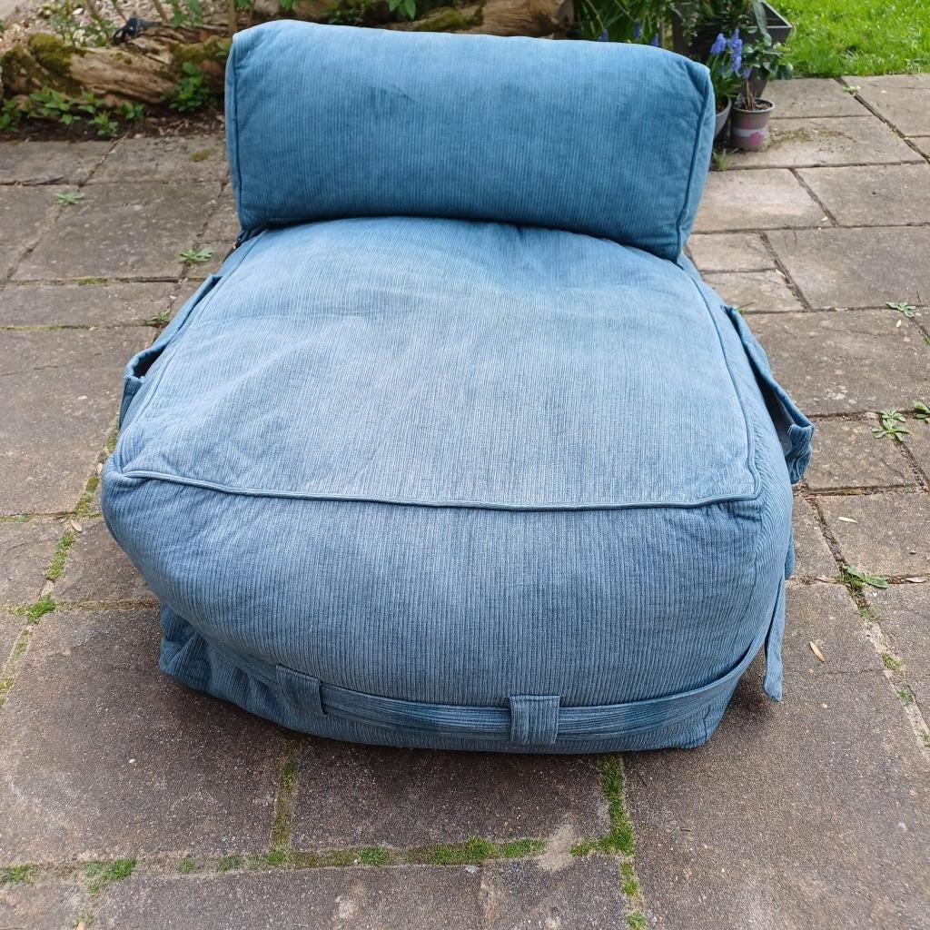 Petrol poef/zitzak, Ophalen, Zo goed als nieuw, Blauw, Zitzak