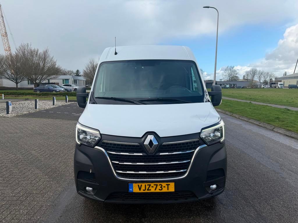 Renault Master T35 2.3 dCi 150 L3H3 Energy 2021, Auto's, Bestelauto's, Voorwielaandrijving, Stof, Gebruikt, 4 cilinders