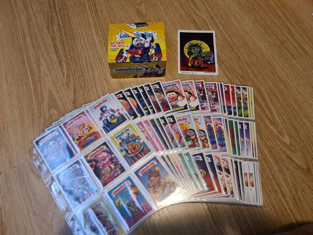 Complete set Garbage Pail Kids We Hate The 80's! Nieuwstaat, Ophalen of Verzenden, Zo goed als nieuw, Meerdere plaatjes