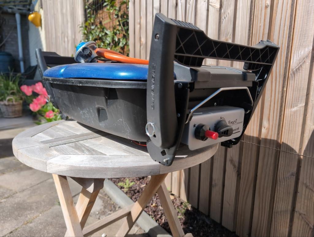 Campingaz Fargo Gasbarbecue - Compact en Draagbaar, Ophalen, Gebruikt, Campingaz