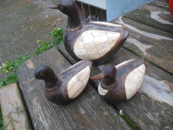 3 houten eenden kunst decoratie verzamel koper beslagen, Antiek en Kunst, Kunst | Beelden en Houtsnijwerken, Ophalen of Verzenden