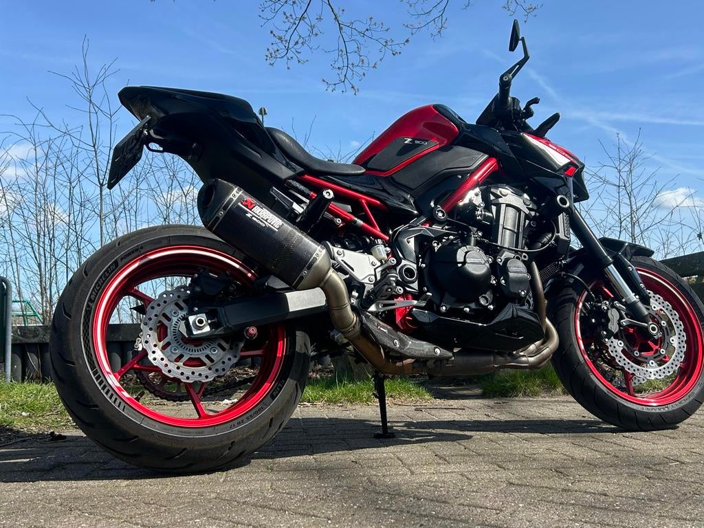 Kawasaki Z900 Performance 2024, Motoren, Sportuitlaat, 4 cilinders, Motorrijbewijs A, Gebruikt