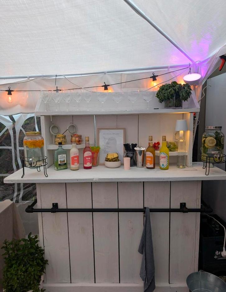 Witte buitenbar, Huis en Inrichting, Barren, Gebruikt, Ophalen