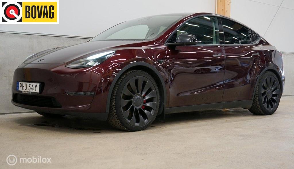 Tesla Model Y Performance AWD 75 kWh 534pk, winterbanden, Auto's, Tesla, Automaat, 514 km, Gebruikt, 462 pk