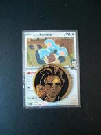 8523: Nieuwe Pokemon Kaart + munt Holo Rare Larry’s Komala, Verzenden, Nieuw, Losse kaart, Foil