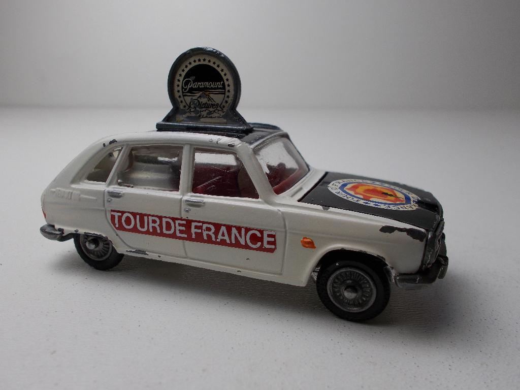 1981 Corgi GS 13 RENAULT 16 TOUR DE FRANCE (Incompleet) -E-., Hobby en Vrije tijd, Modelauto's | 1:43, Ophalen of Verzenden, Gebruikt