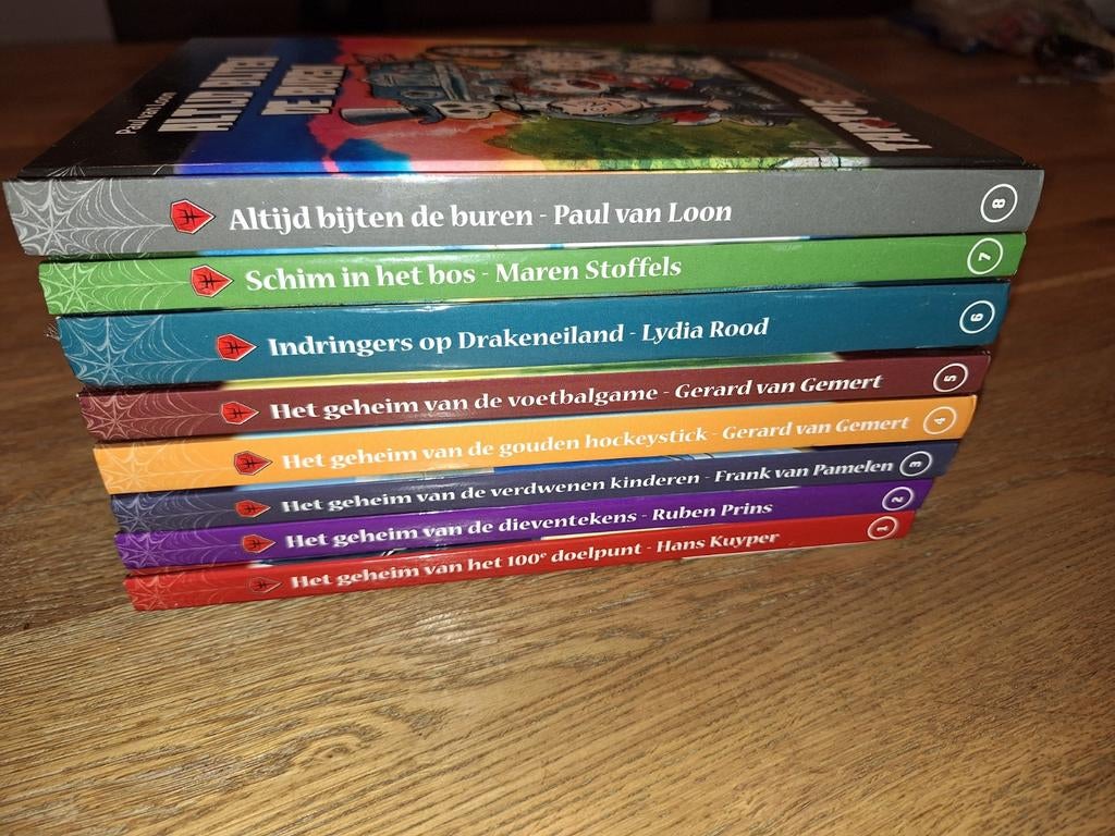 8 x Taptoe boeken, spannende kinderboeken., Ophalen of Verzenden, Gelezen, Fictie algemeen