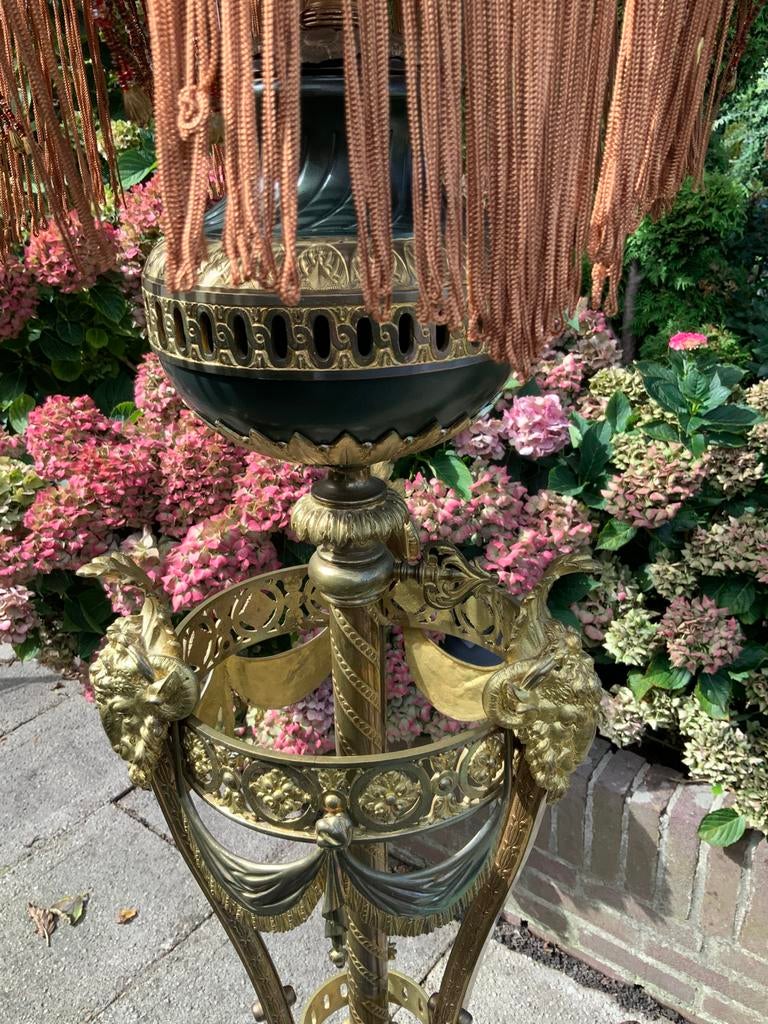 Schitterende antieke staande bronzen lamp ., Ophalen of Verzenden
