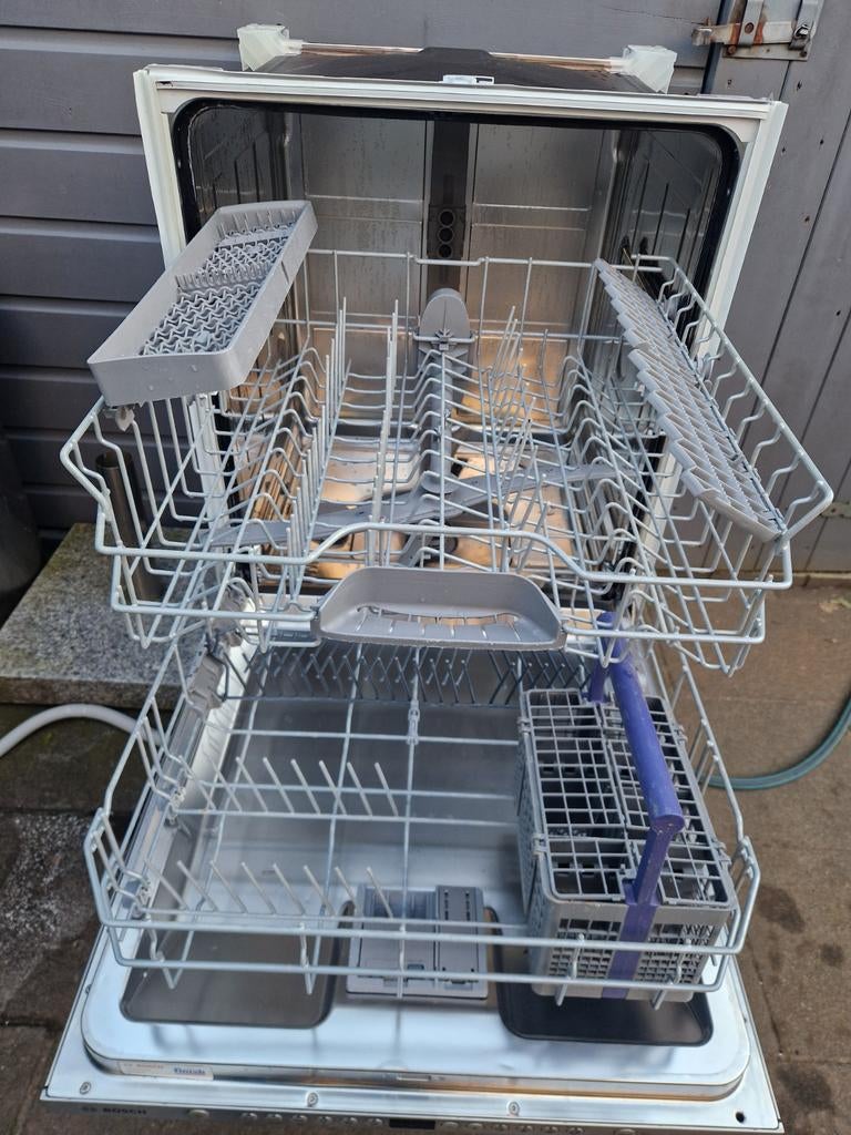 Bosch vaatwasser, Witgoed en Apparatuur, Vaatwasmachines, Ophalen, Gebruikt, Minder dan 85 cm
