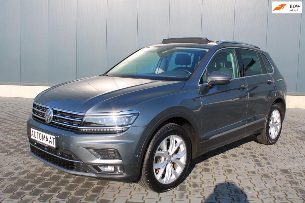 Volkswagen Tiguan 2.0 TSI 4Motion Highline SCHUIFDAK TREKHAA, Auto's, Volkswagen, Bedrijf, Te koop, Tiguan, 4x4, ABS, Airbags