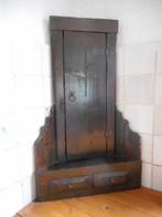 Mooi volkskunst hoekkastje met 2 laadjes , hoekkast, Ophalen of Verzenden