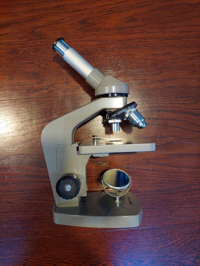 Handmatige microscoop met experimenten-set en glaasjes, Ophalen