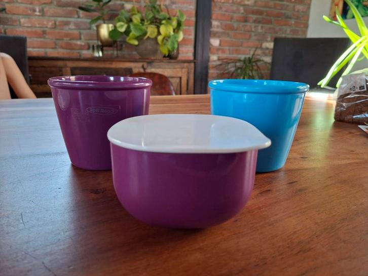 Rosti mepal schaaltje met deksel en 2 potten paars aqua, Caravans en Kamperen, Kampeeraccessoires, Zo goed als nieuw, Ophalen of Verzenden