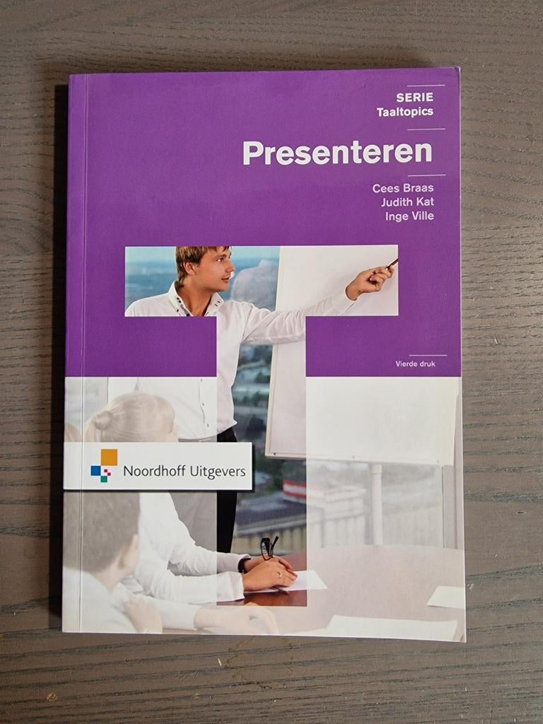 Boek Presenteren - Serie Taaltopics, Boeken, Studieboeken en Cursussen, Ophalen of Verzenden, Beta, Zo goed als nieuw, HBO