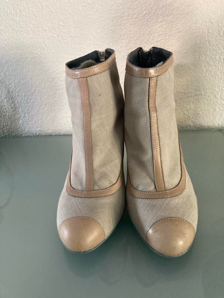 G-Star Raw Enkellaarsjes beige met hak maat 38, Ophalen, Beige, Lage of Enkellaarzen, Zo goed als nieuw