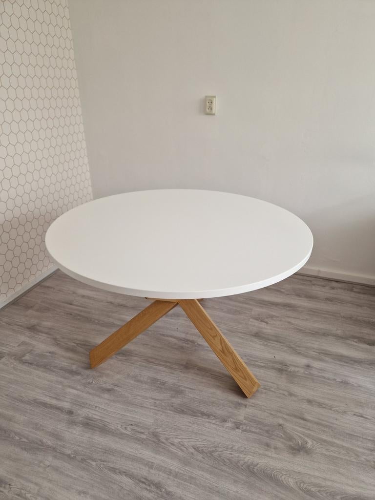 Kave Home Lotus ronde eettafel Ø120 cm – wit, Ophalen, Rond, Scandinavisch, Zo goed als nieuw